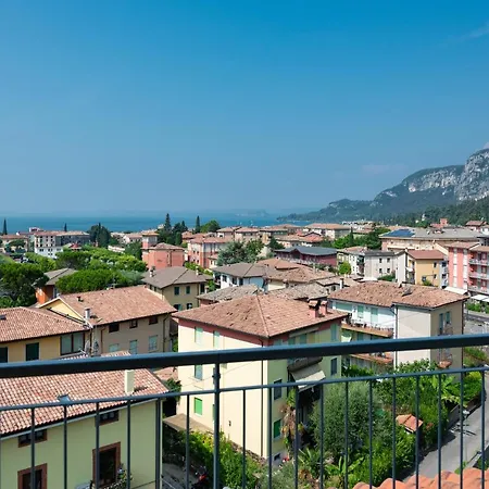 Palme&suite Garda (Verona)